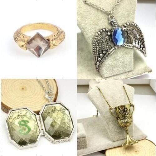 Lord Voldermort Horcrux 4PCS Sorcerer Stone Ring Diadem Hufflepuff Cup Locket Halloween New Year Christmas Gift Collectible