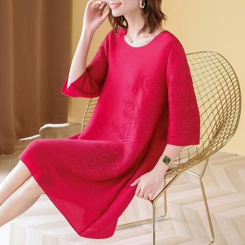 Pleated Dress Medium Length Elegant Large Size Folding Fashion Dress