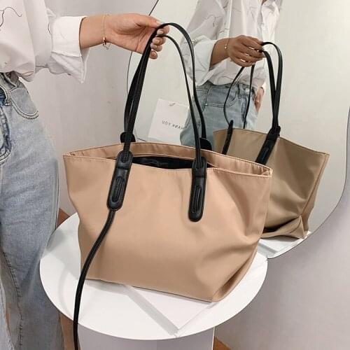 Large capacity tote bag 2020 new lightweight trendy casual fashion comfortable commuter bag shoulder handbag lady bag