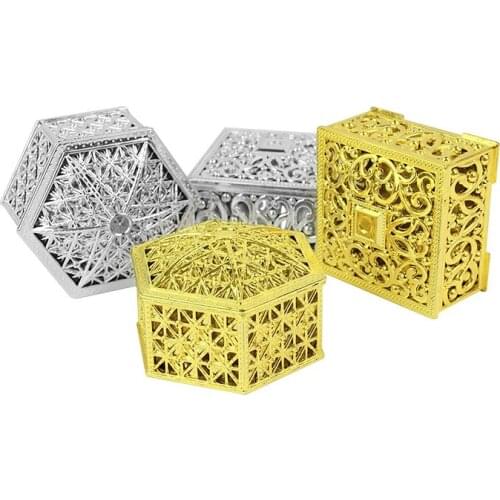 5pcs Hollow Candy Boxes Wedding Retro Decor Candy Package Plastic Gift Souvenir Box Wedding Birthday Party Supply Caja De Dulces