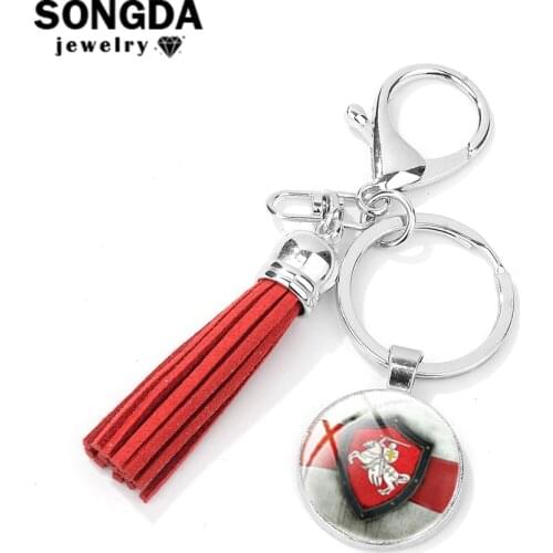 SONGDA Vintage Belarus White Knight Pagonya Tassel Keychain Republic of Belarus Flag Art Printed Glass Cabochon Key Ring Holder