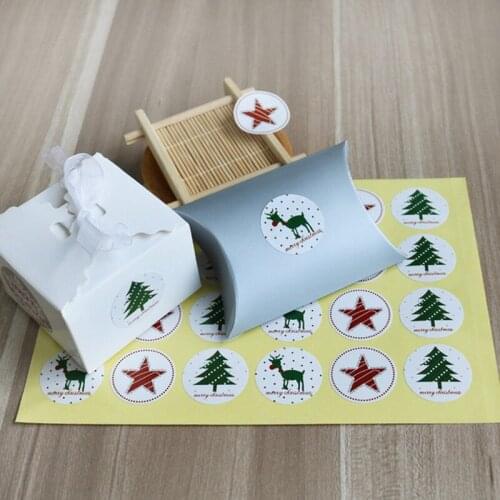 Christmas Gift Sealing Stickers Sealing self-adhesive Stickers New Year Xmas Merry Christmas Party Gift Decor Labels