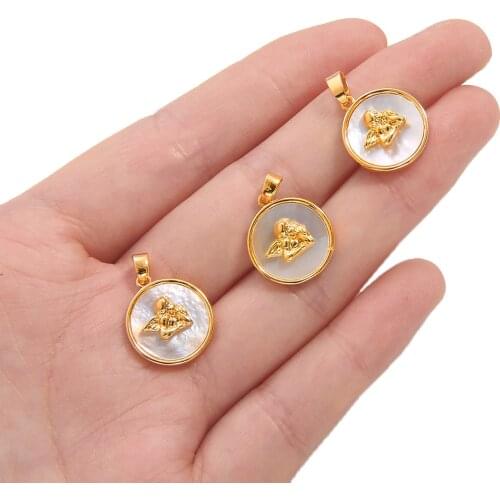 Fashion Cute 18K Gold Plated Brass Copper Cupid Angel Charm Pendant with Natural Shell MOP for Necklace DIY Jewelry Making