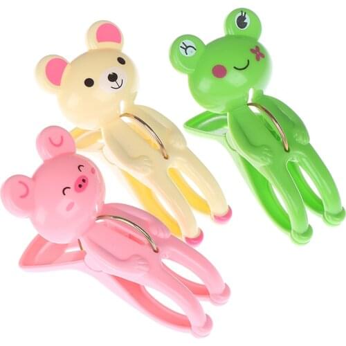 2Pcs Creative Clothes Pegs Cute Frog Bear Laundry Hanging Clothes Pins Beach Towel Clips Quilt Clamp Household Clothespins