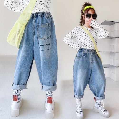 Modern Childrens Clothing Girls Jeans Blue Loose Elastic Waist Denim pants Embroidery letters Drawers Kids 5 to 14 Years Girls