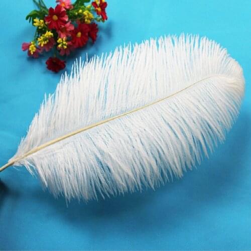 100 PCS 40-45cm/ beautiful natural white ostrich feathers cm / 16 to18 inches decorative feather