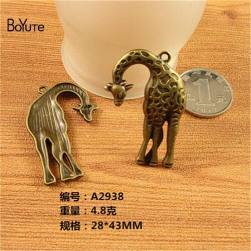 BoYuTe (30 Pieces/Lot) 28*43MM Metal Charms Antique Bronze Plated Vintage Giraffe Charms Pendant Jewelry Findings Diy Accessory