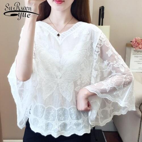 Autumn 2021 Fashion Women Tops Casual Women Clothing Three Quarter Sleeve Batwing Sleeve V-neck Hollow Lace Women Blouse 5463 50