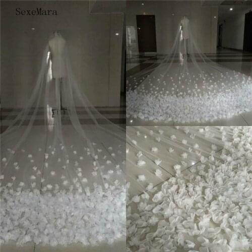 Luxury 3D Flowers Wedding Veils Long Cathedral Length Appliqued Real Image Tulle Bridal Veil With Metal Comb