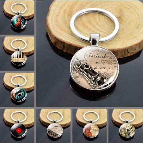 Fashion Men Women Music Instrument Keychain Piano Violin Flute Clarinet Pattern Double Side Keyring for Music Lovers Gifts