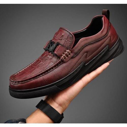 Autumn Winter New Genuine Leather Loafers Soft Handmade Driving Shoes Big Size Fashion Crocodile embossing Casual Leather Shoes