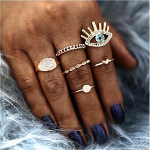 Vintage Geometric Gold Crystal Eyes Heart-shaped Chain Ring Set For Women 2021 New Fashion Rings Trendy Personality Jewelry