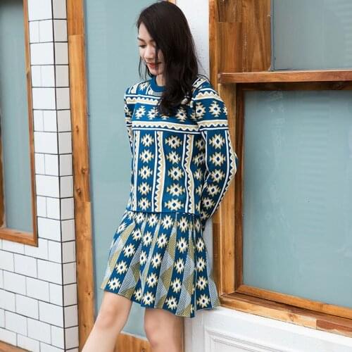 High Quality Two Piece Knit Sets Ladies Winter Fashion Pattern Long Sleeve Knitted Sweater Top + Casual A-Line Short Skirt Suits