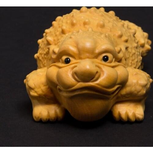 Three Feet Golden Toad Animal Sculpture Open Business Boxwood Carving Home Decors Fortune Office Small Decoration Carving