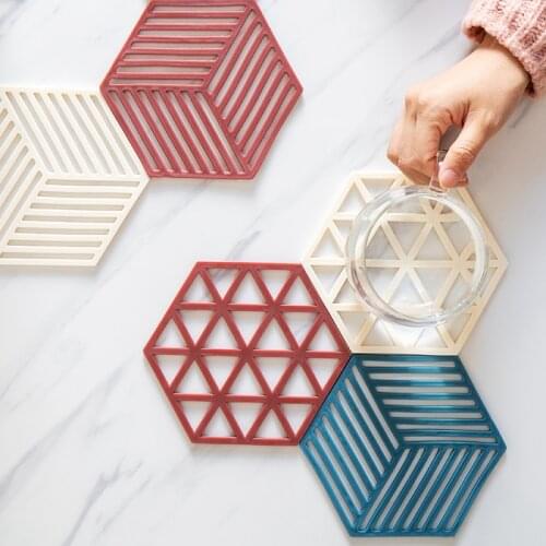 Creative hexagonal hollow bowl mat non-slip teapot mat heat insulation pad household tea coaster anti-scalding table mat pot mat