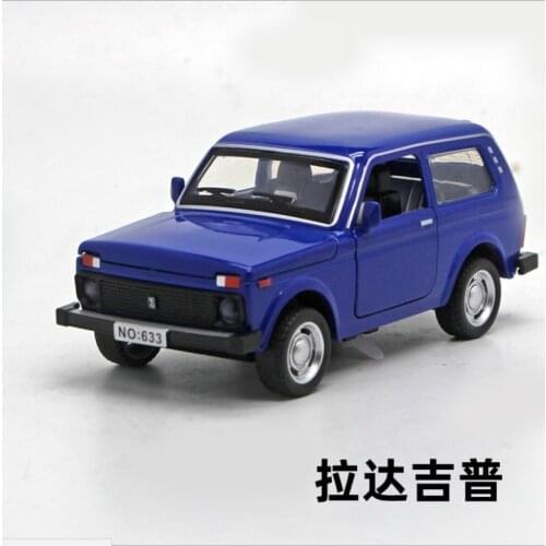1: 32 Simulation Soviet LADA Alloy Car Model With Rturn Force Acousto Optic Childrens Toy Boys Birthday New Year Gift