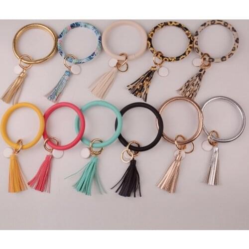 Rainbery New Fashion Multiful Tassel Keychain Enamel PU Leather O Key Chain Monogram Circle Wristlet Keychain For Women Girls