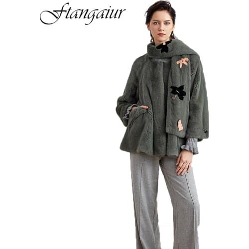 Ftangaiur 2019 Winter Import Velvet Mink Coat Maple leaf with scarf Slim Mink Coat Womens Short Real Natural Mink Fur Coats