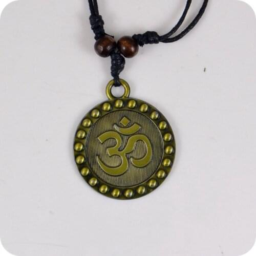 Alloy AUM OM Ohm Hindu Buddhist Hinduism Yoga India Pendant Necklace Amulet Lucky Gift Tribal Fashion Jewelry