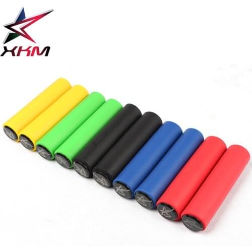 Bicycle Grips road mountain Bike MTB Handlebar Grips Silica gel/foamsponge Grip for Mountain bike XC/AM Anti-skid Bicycle Parts