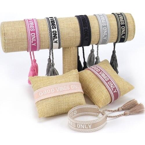 2021 Jewelry Handmade Signature Embroidered Color Cotton Bracelet Womens Men Woven Tassel Adjustable Lover Bracelet