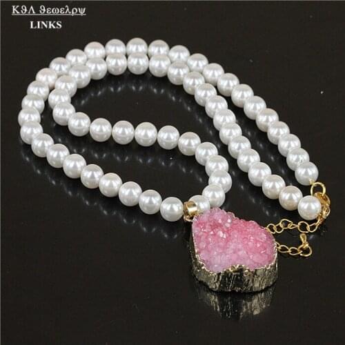 Natural crystal pink druzy stone necklace for women white round pearl beads quartz stone pendant necklaces statement jewelry