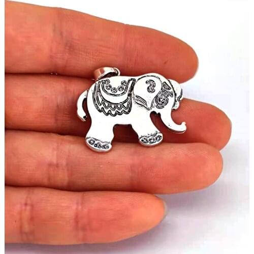 Hzew 5pcs Vintage elephant pendant charm Ancient silver color elephant charms for women man Accessories