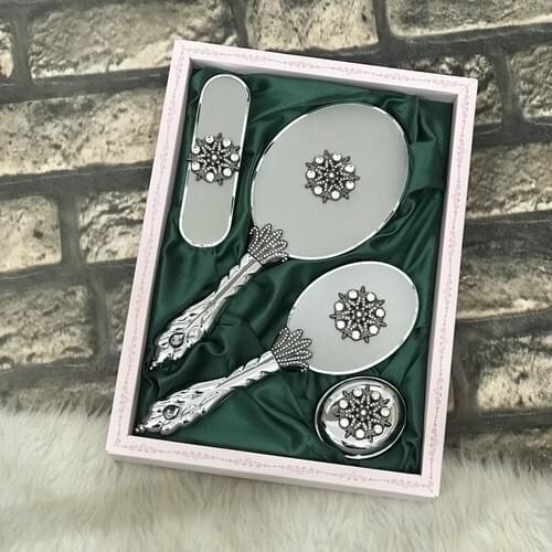Courtier Luxury Dowries 4 Piece Mirror and Comb Set