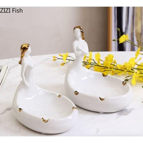 Gilded Girl Ashtrays Decorative Ceramic Ashtray Living Room Decoration Office Desktop Portable Ash Tray Gifts for Boyfriend