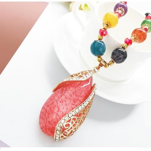 Natural Yellow Chalcedony Hand Carved Water Drop Pendant Fashion Boutique Jewelry Mens and Womens Water Drop Necklace