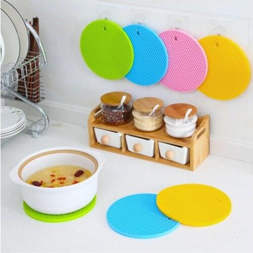 14cm Round Heat Resistant Silicone Mat Drink Cup Coasters Non-slip Pot Holder Table Placemat Kitchen Accessories Placemat