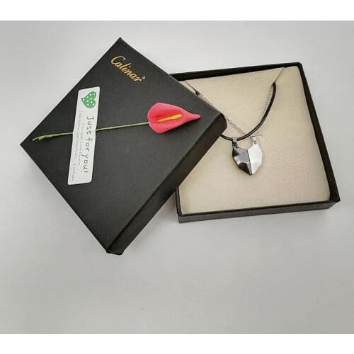 2PCS/Set New Matching Lovers Heart Pendant Couple Faceted Heart Pendant Magnetic Geometric Charm Necklace Jewelry Jewelry Gift