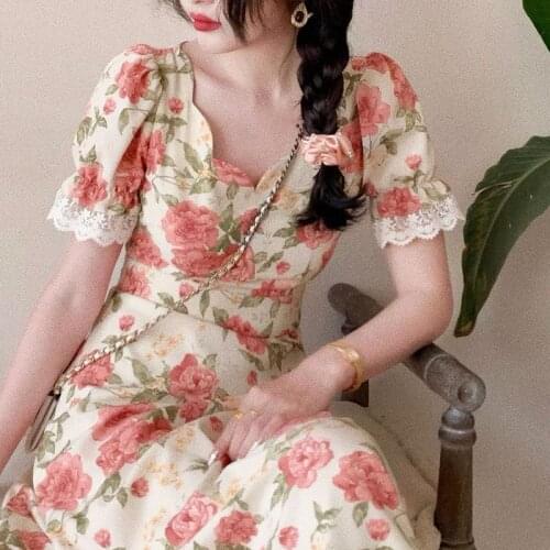 One Piece Dress Korean V-neck Vintage Dresses Women Short Sleeve Design Elegant Floral Dress Female Party 2021 Summer Casual