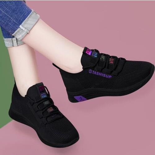 New Women Casual Shoes Ladies Sport Sneakers Lace Up Running Shoe Woman Red Platform Sneaker Wedges Vulcanized Mesh Trainers