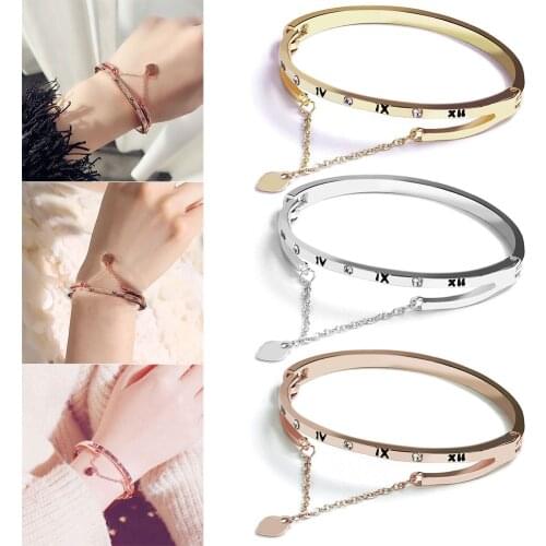 Hot Sale Fashion Titanium Steel Bangles Rose Gold Bangles Roman Number Love Fringed Peach Heart Pendant Womens Bracelet