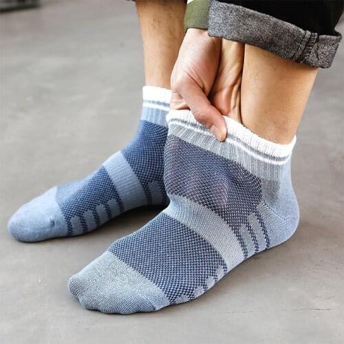 1Pair Mens Deodorant Boat Socks Anti Skid Spring Summer Solid Color Cotton Man Socks Versatile Trendy All-match Sports Socks