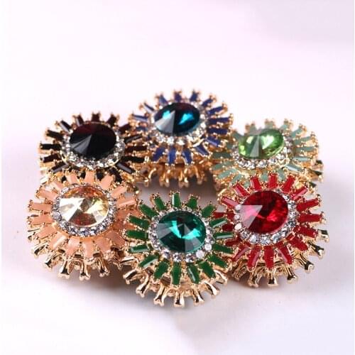 12pcs/lot Rhinestone Fashion Hijab Magnets Strong Magnet Brooch Women Scarf Buckle Womens Accessories For Wedding