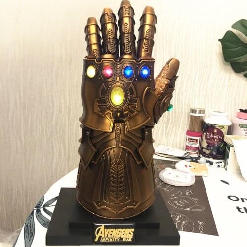 [Metal made] 1:1 scale Wearable full metal Infinity Gauntlet Gloves with LED Light include stand cosplay toy