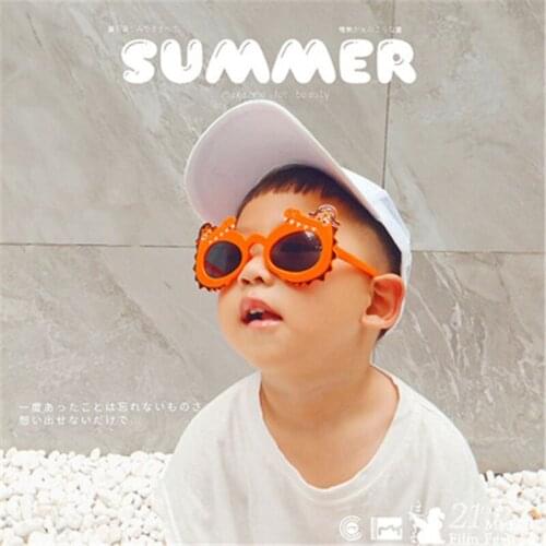 Cute Kids Baby Sunglasses Little crocodile Boys Fashion Catwalk Glasses Children Sun-shading UV Protection Eyeglasses UV400