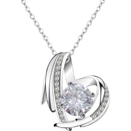 New Fashion Zircon Hollow Heart Pendant Necklace for Women Jewelry Gifts