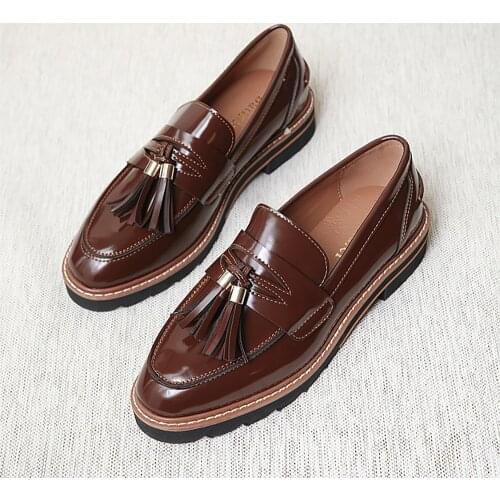 Fringe Fashion Casual Women Loafers New Arrival Round Toe Comfortable Work Flats Shoes Autumn Slip On Leather Shoes