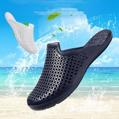 Summer Men Women Slippers Outdoor Clogs Garden Shoes Beach Slides Mules Bathroom Footwear Casual Massage Home Indoor Slippers 45