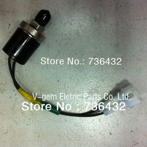 Free shipping! Excavator Pressure Switch / Hydraulic oil sensor / diesel sensor / oil gauge for Kobelco Excavator SK200-3 200-5