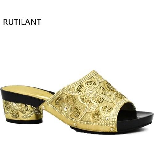 New Arrival Latest Women Elegant Pumps Ladies Wedding Shoes Decorated with Rhinestone Italian Ladies Shoes for PartiesWomen Shoe