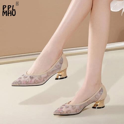 Apricot Mesh Breathable Pointed Toe Rhinestone Women Single Shoes Designer Sweet Light Women Single Shoes Low Heels Office Shoes