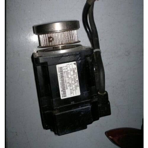 SGMAS-02A2A-YR31 SERVO MOTOR , used in good condition . 80% appearance new , good working , free shipping