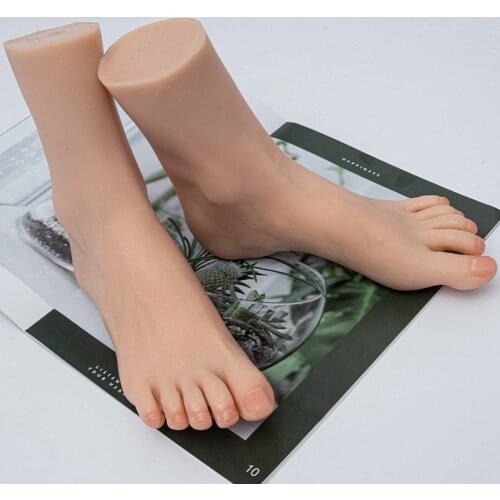 Foot and leg model simulation foot realistic shooting display props medical painting artificial stockings TG36B