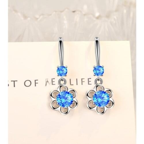 Cute Romantic Flower Drop Earrings Crystal AAA Zircon Six Leaves Helianthus Dangle Earring Piercing Accessories Gift For Women