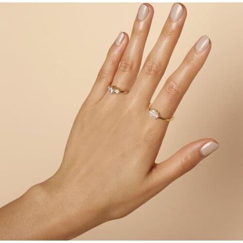 Single White Fire Oval Opal Rings for Women delicate gold Filled CZ paved classic Rings Fashion trendy elegant Jewelry