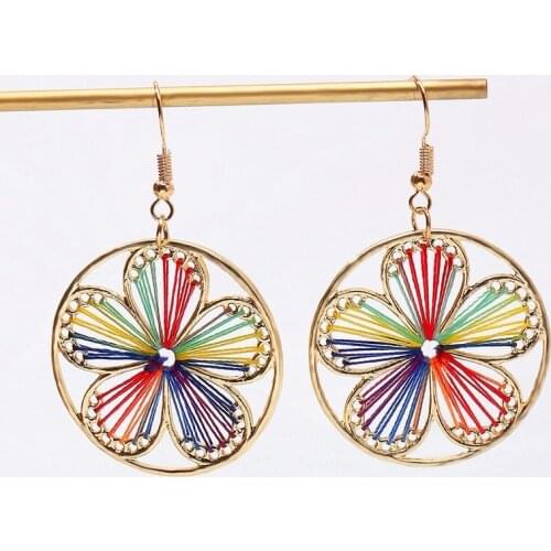 2021 New Trend Fashion Daisy Hand-Made Woven Tassel Earrings for Women Bohemian Flower Fresh Earrings Charm Jewelry Party Gift